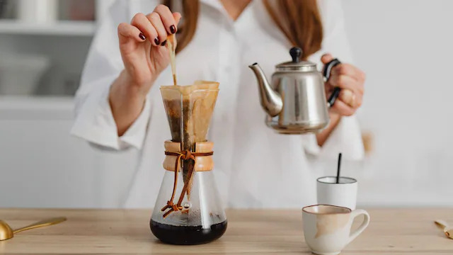 Study links filtered coffee to healthier ageing than instant coffee