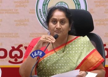 Andhra govt to hold handloom cooperative elections soon: Minister S Savitha