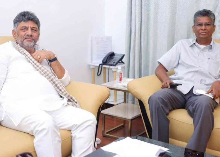 ED raids Jarkiholi, daughter; Congress alleges political vendetta